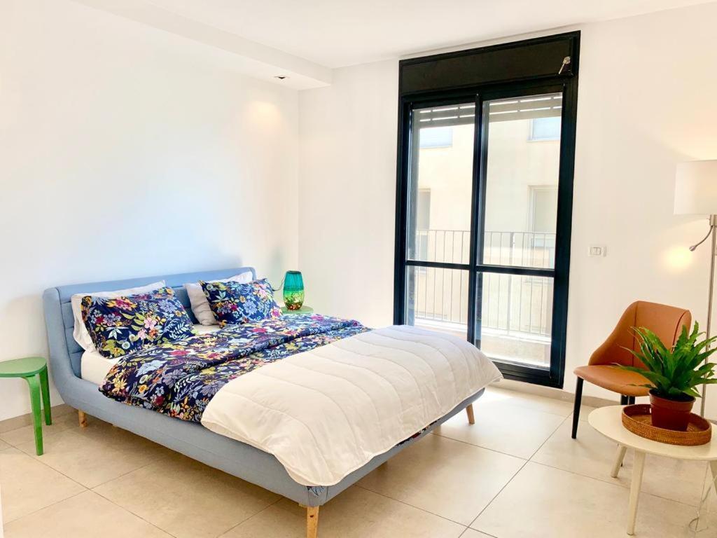 Beach Place Apartments Haifa Ngoại thất bức ảnh