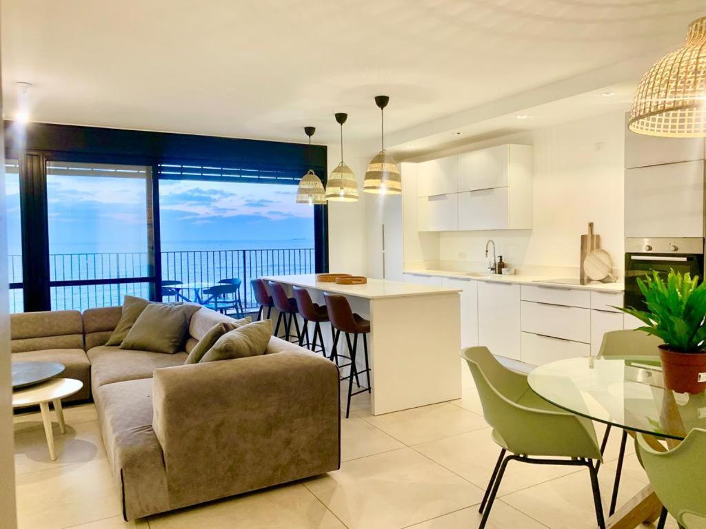 Beach Place Apartments Haifa Ngoại thất bức ảnh