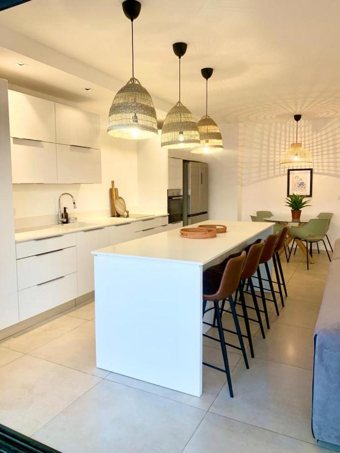 Beach Place Apartments Haifa Ngoại thất bức ảnh
